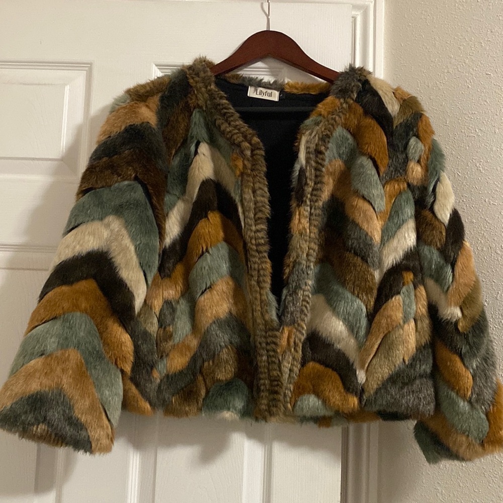 Faux fur crop coat